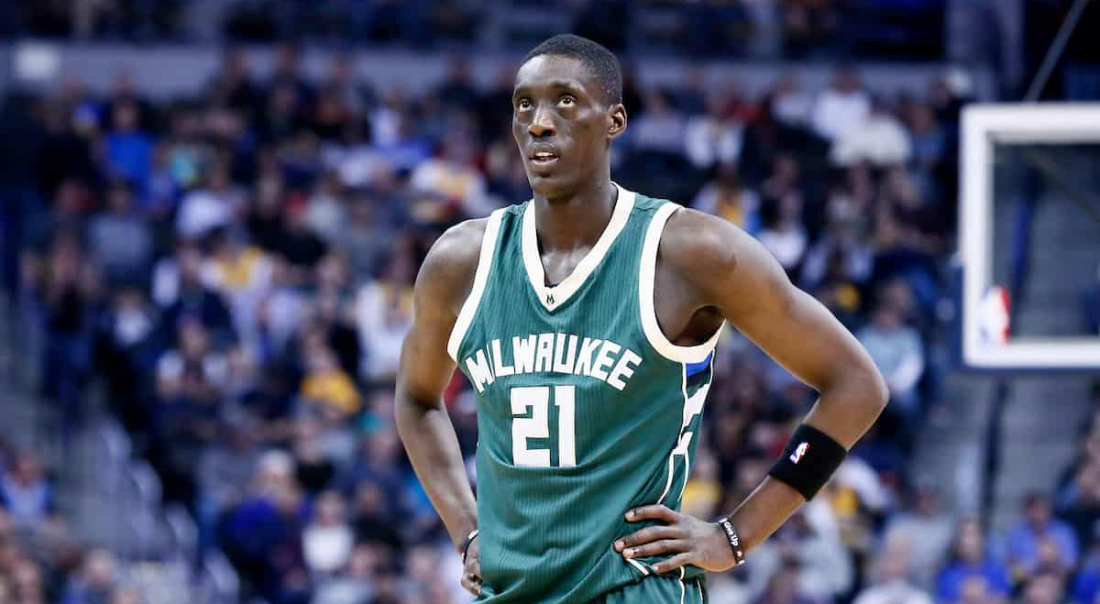 Milwaukee envoie Snell et le pick n°30 à Detroit