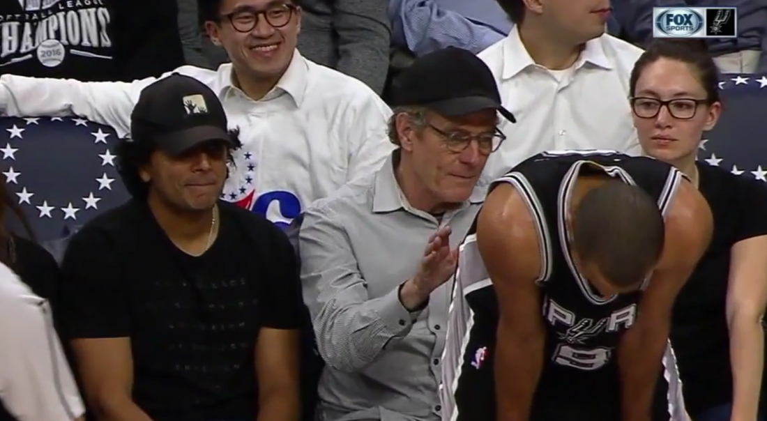 Bryan Cranston à deux doigts de fesser Tony Parker…