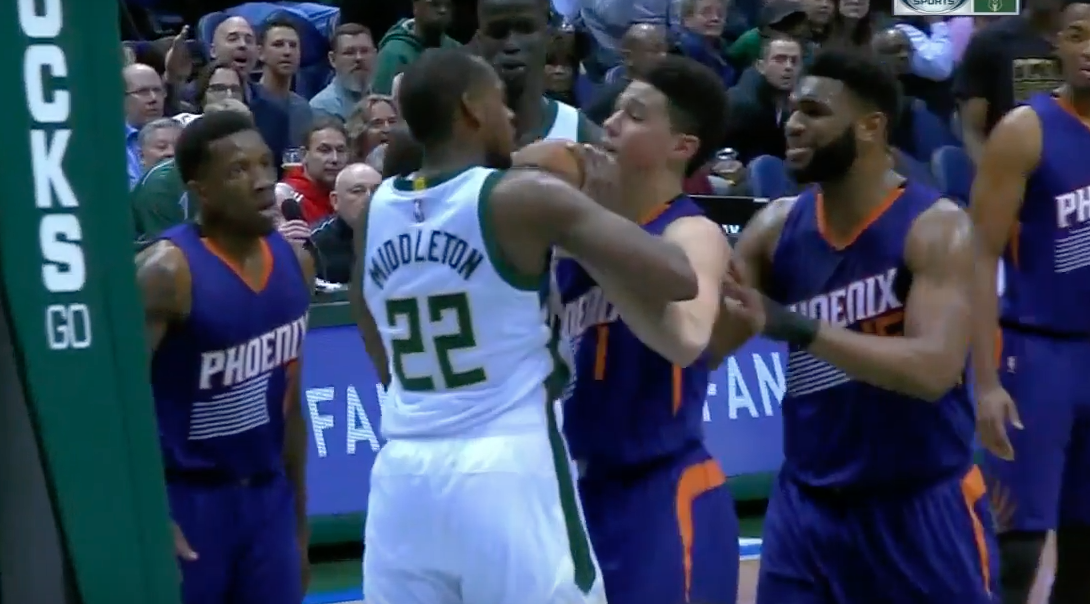 Fight : C’était chaud entre les Suns et les Bucks !