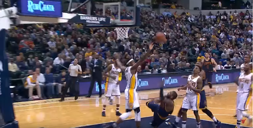 Kyrie Irving est toujours le prince du « circus shot »