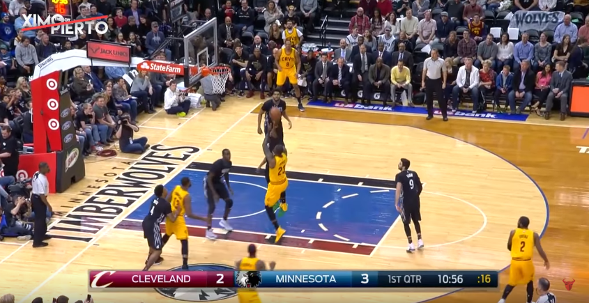Concours de airball entre LeBron James et Andrew Wiggins