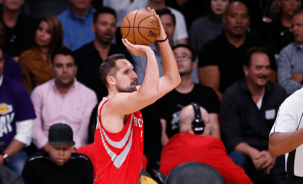 Ryan Anderson s’occupe des Kings, Harden discret