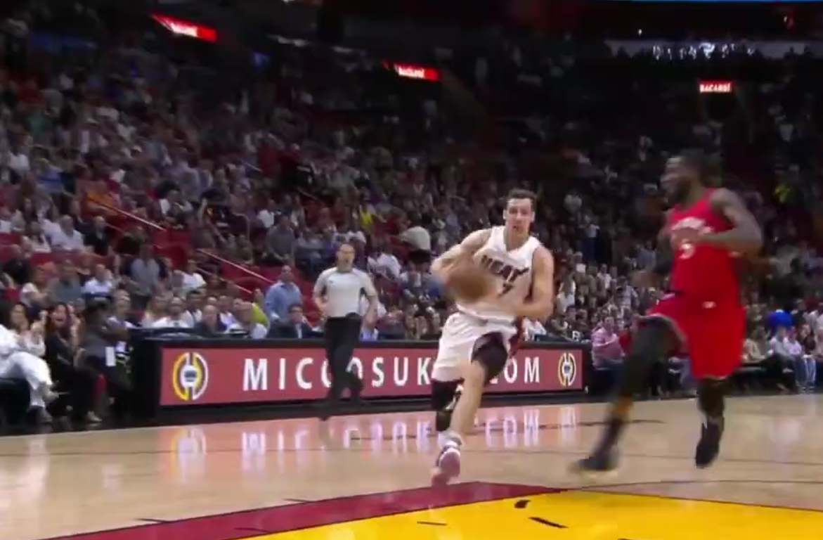 Goran Dragic marque après un marcher hardcore…