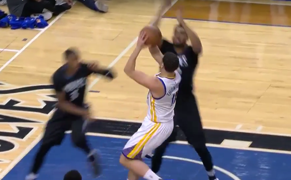 Karl-Anthony Towns dit non avec violence à Klay Thompson !