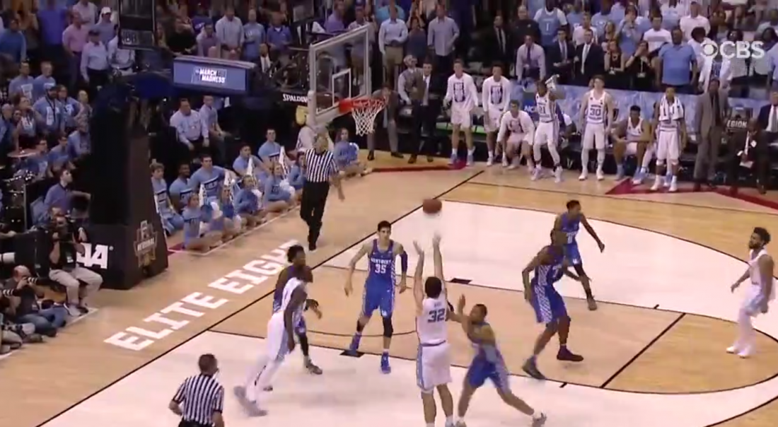 Tournoi NCAA : Kentucky éliminé par UNC dans une fin de match délirante !