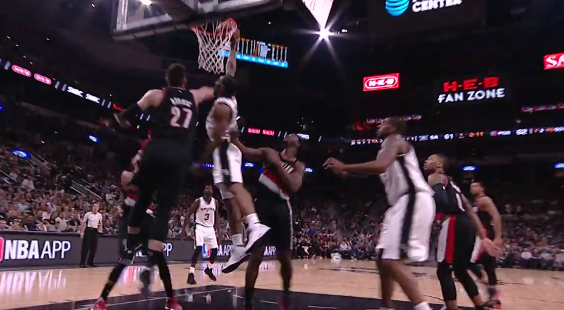 Top 10 : Kawhi Leonard abuse Nurkic et Vonleh