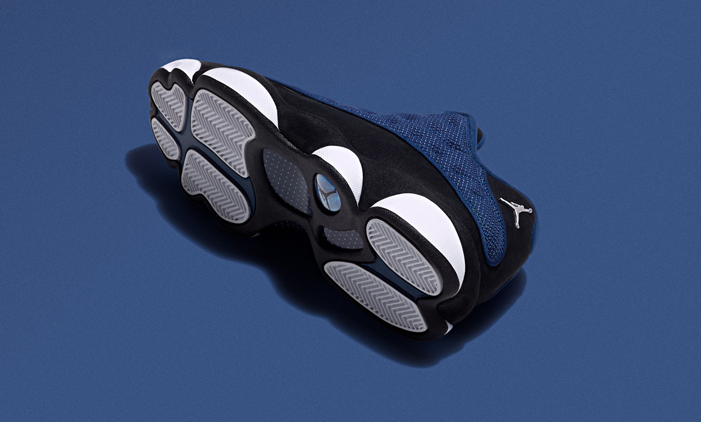 Air Jordan 13 Low Brave Blue : Quand Jordan se (re)met au bleu !