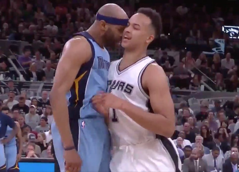 Même à 40 ans, il ne vaut mieux pas énerver Vince Carter