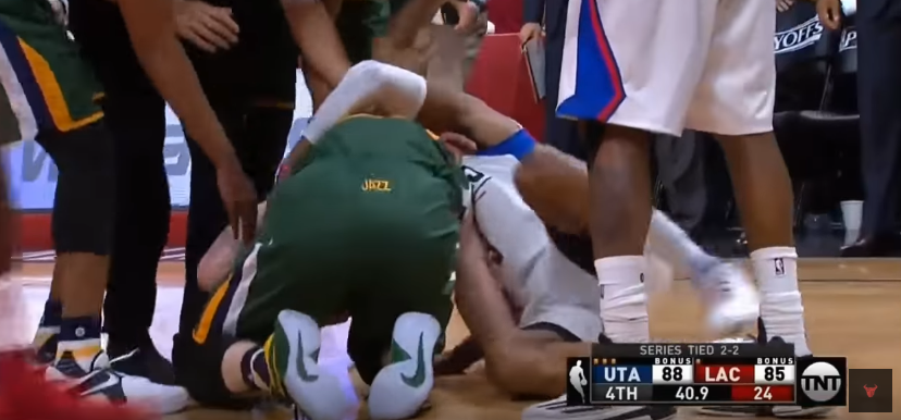 Quand Gordon Hayward et Chris Paul font du catch