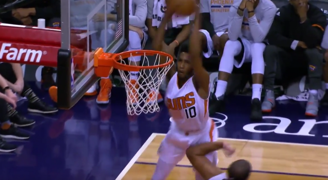 Top 10 : Derrick Jones va tellement haut !
