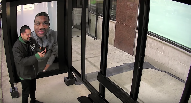 Giannis Antetokounmpo envoie encore du rêve dans sa dernière pub