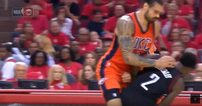 Ecran légendaire : Steven Adams a mis un tampon de malade à Patrick Beverley