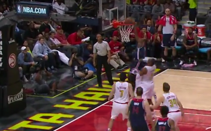 Top 5 : John Wall écrase la défense des Hawks !