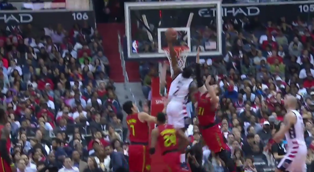 Top 5 : John Wall met Mike Mascula sur un poster
