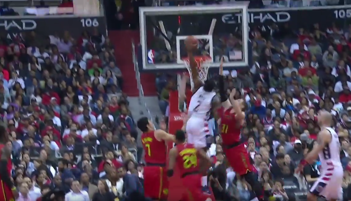 Top 5 : John Wall met Mike Mascula sur un poster