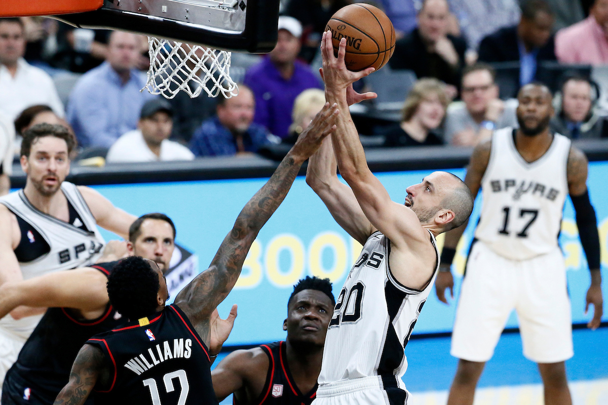 Les 10 paniers les plus chauds de Manu Ginobili