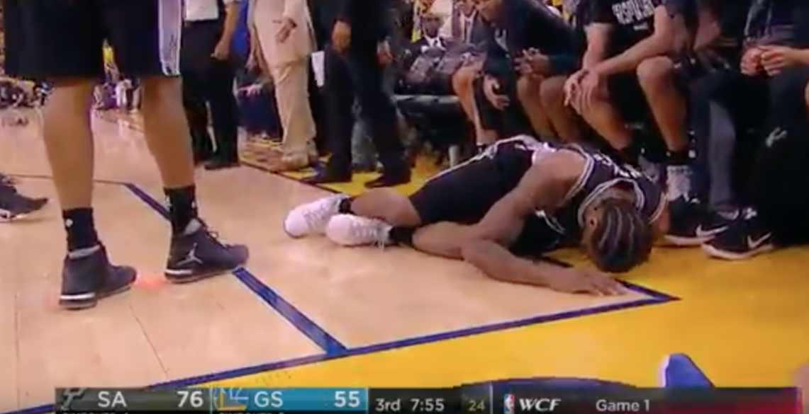 Terrible : Kawhi Leonard se refait la cheville… deux fois en cinq minutes !