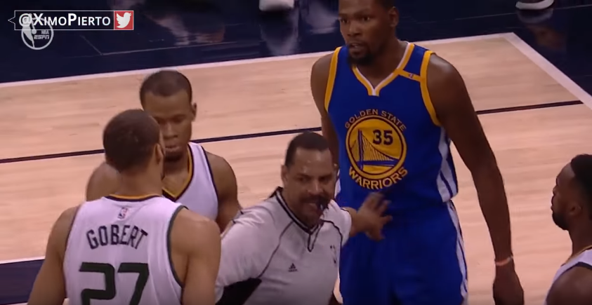 Kevin Durant pète un câble sur Rudy Gobert, faute technique