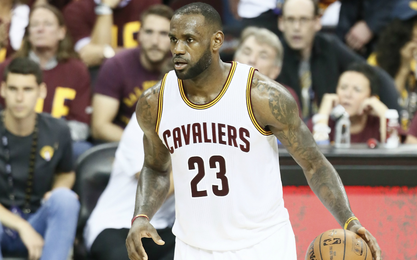 LeBron et les Cavs continuent leur promenade dans le game 2