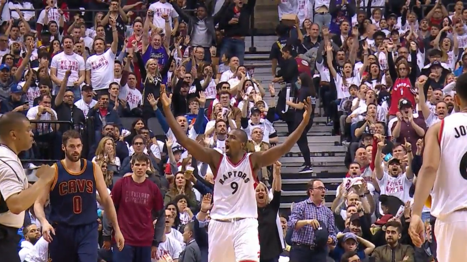 Serge Ibaka rempile avec les Raptors pour 65 millions !