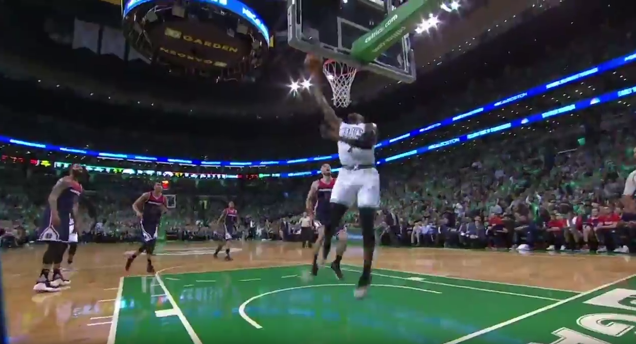 Top 5 : Jaylen Brown squatte les deux premières places !