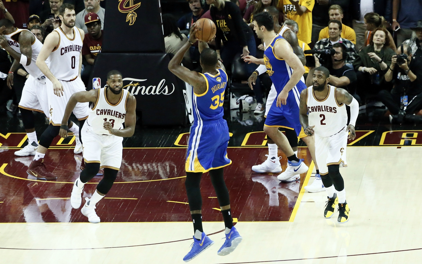 Le tir décisif de Kevin Durant hante déjà les Cavaliers