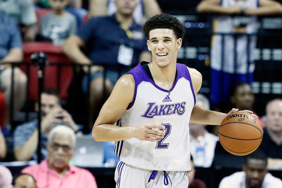 Lonzo Ball s’éclate avec un triple-double, Tatum cartonne !