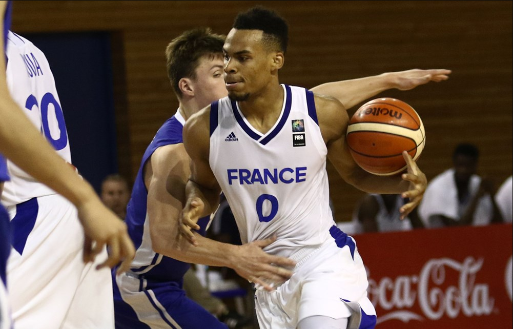 EDF : Elie Okobo appelé
