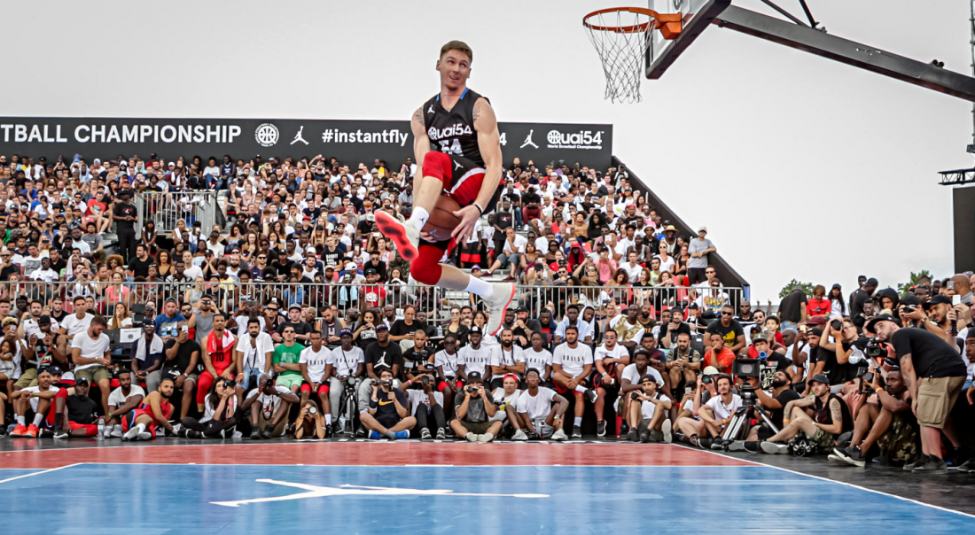 L’énorme concours de dunk du Quai 54