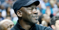 Michael Jordan : « Sans David Stern, je n’en serais pas là »