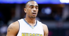 Darrell Arthur voit Denver concurrencer Golden State