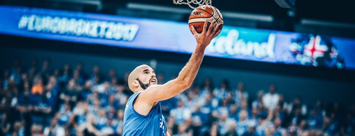 Pour son entrée, la Grèce dispose de l’Islande (+29)