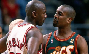 Gary Payton répond au fou rire de Michael Jordan à son sujet