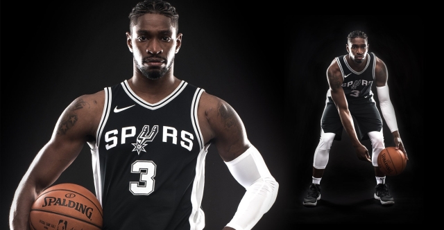 Les nouveaux maillots des Spurs sont arrivés