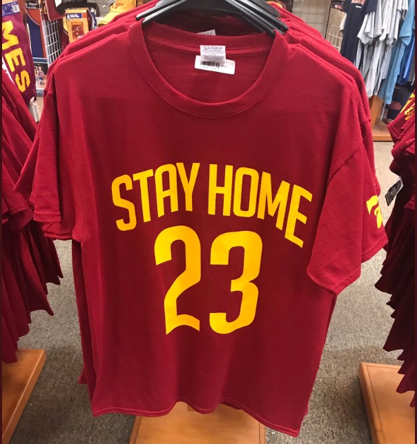 Les fans des Cavs font déjà campagne pour que LeBron James reste à Cleveland
