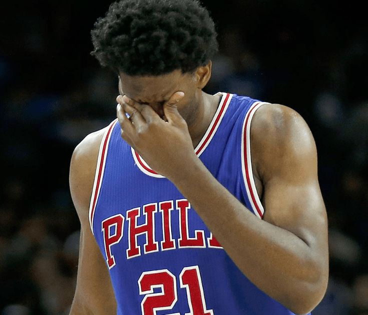 Brett Brown comprend la frustration de Joel Embiid