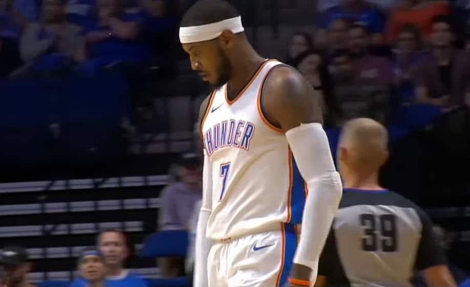 L’éjection très étrange de Carmelo Anthony