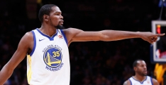 Kevin Durant défend Zaza Pachulia face à Russell Westbrook