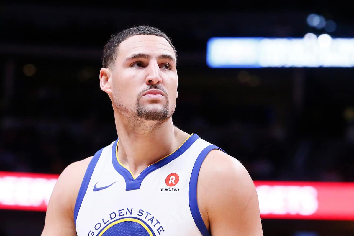 Blessure de Klay Thompson : grosse frayeur après le tacle de JR Smith