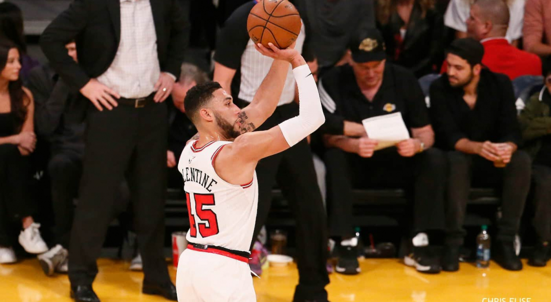 Denzel Valentine rejoint les Cavaliers pour deux ans