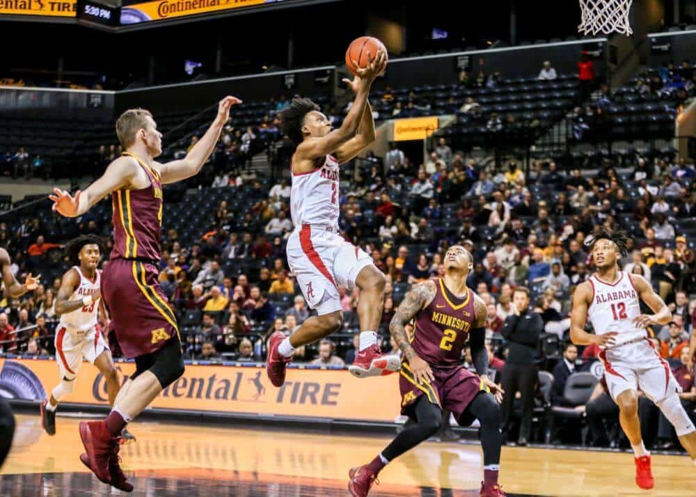 Fou : A 3 contre 5 pendant 10 min, Alabama a failli gagner !