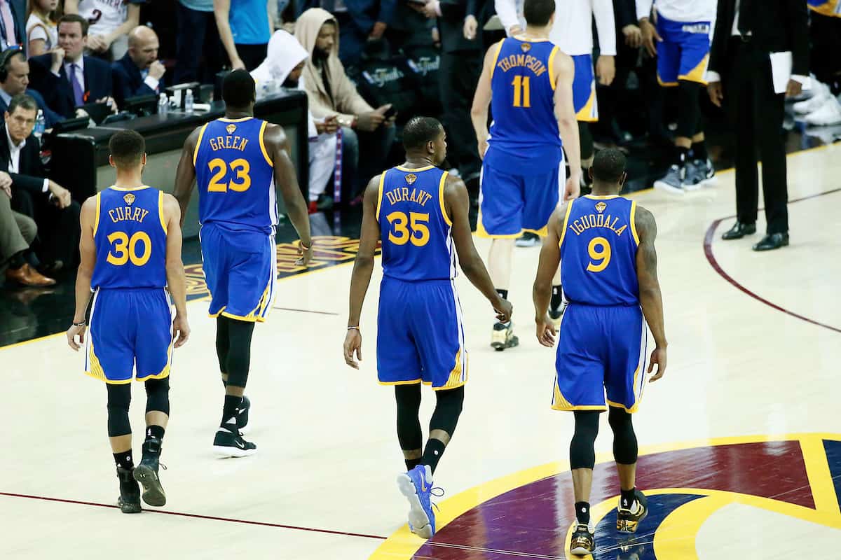Les Warriors zapperont Trump au profit de gamins