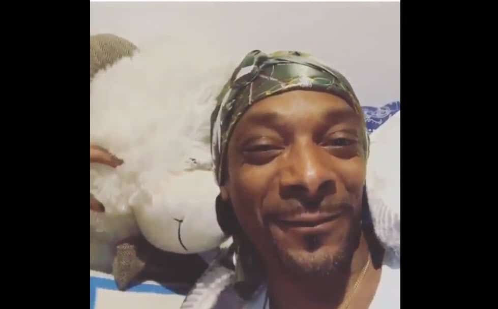 Snoop Dogg dit « f*** » au Process des Sixers