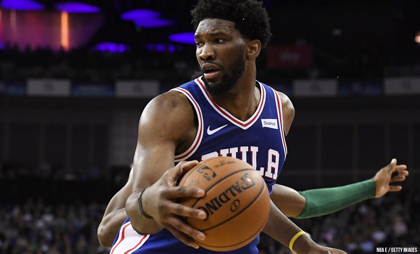 Joel Embiid : « Deandre Ayton va se faire botter le cul »