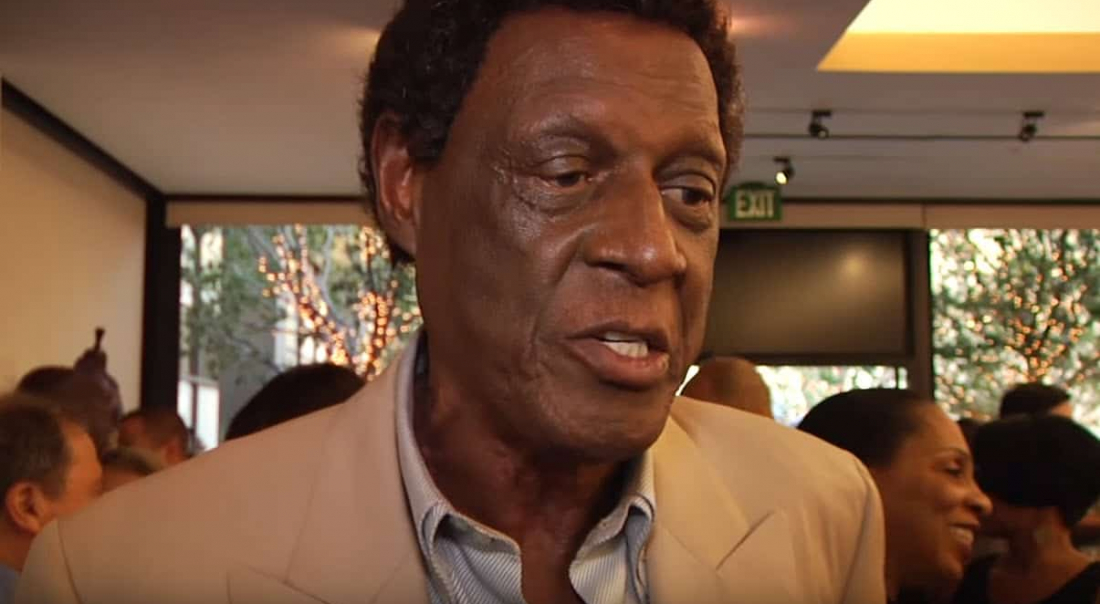 Les Lakers honorent Elgin Baylor, le poissard magnifique