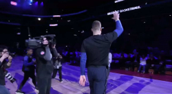La belle intro des Pistons pour Blake Griffin