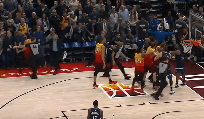 Jeff Teague auteur d’un vilain geste sur Rubio, Butler valide