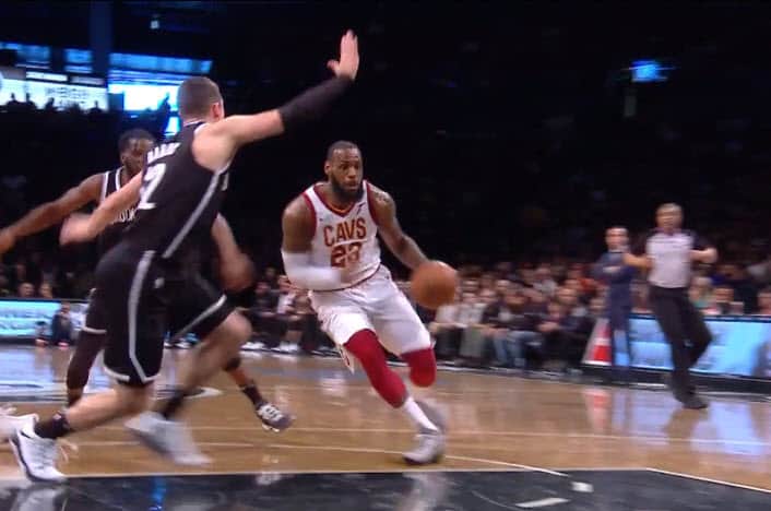 CQFR : LeBron et Harden à la fête