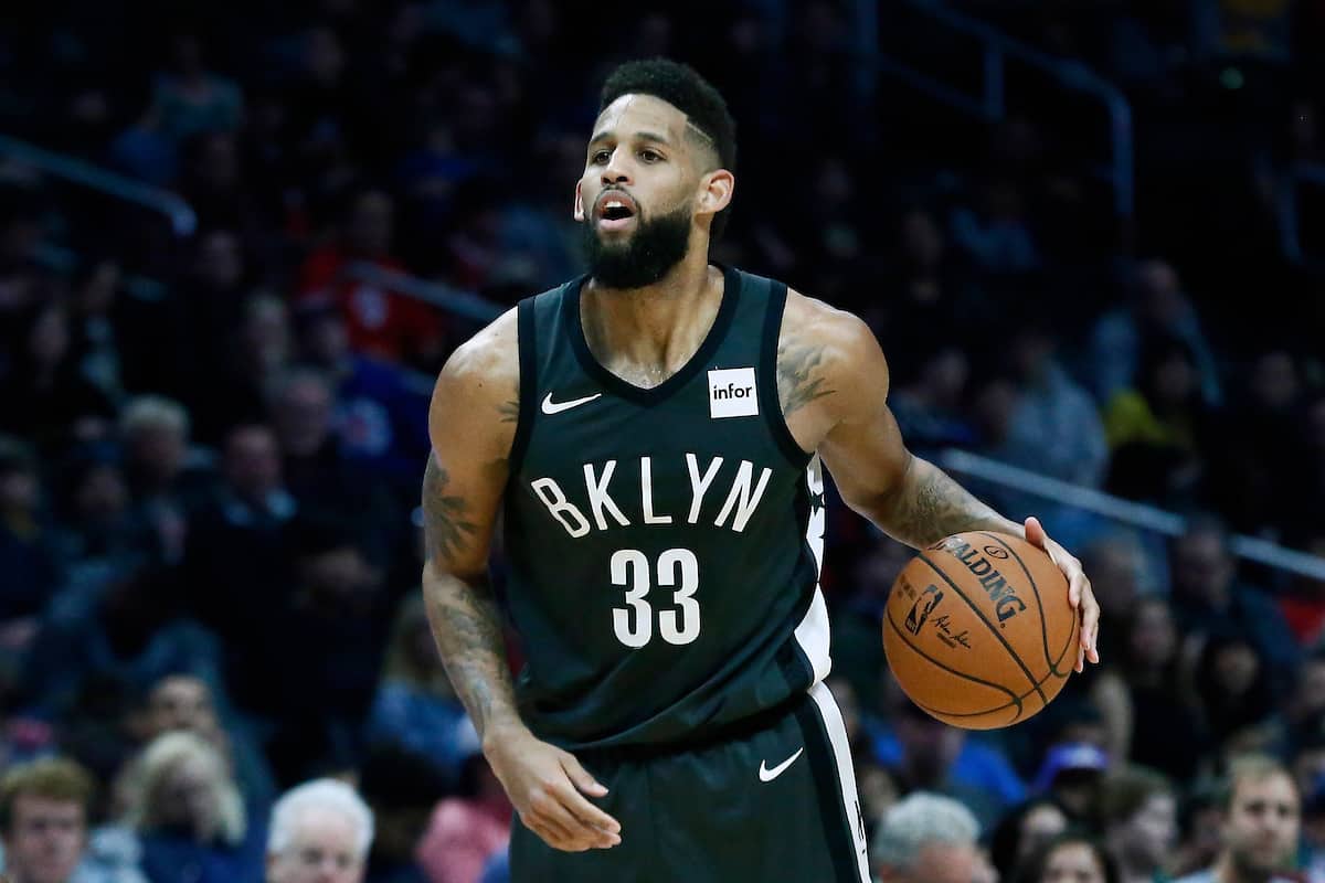 Allen Crabbe se prolonge lui-même à Brooklyn pour toucher le jackpot