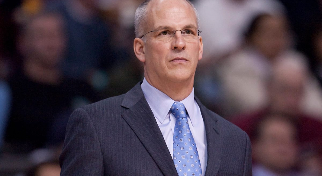 Les Suns ne garderont pas Jay Triano